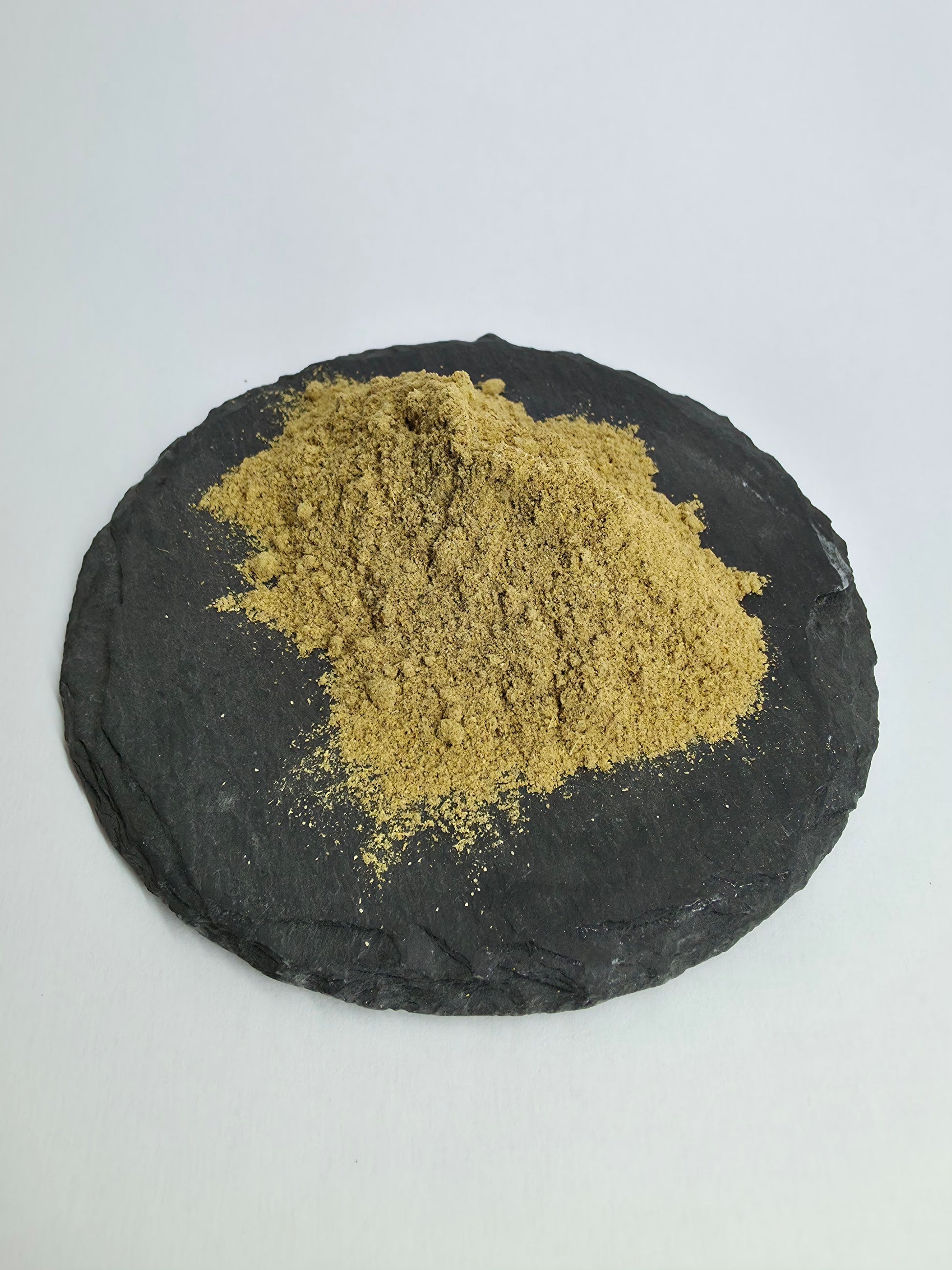 racine-de-reglisse-bio-en-poudre-Glycyrrhiza-glabra
